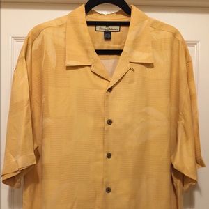 Men’s Tommy Bahama Peach silk shirt